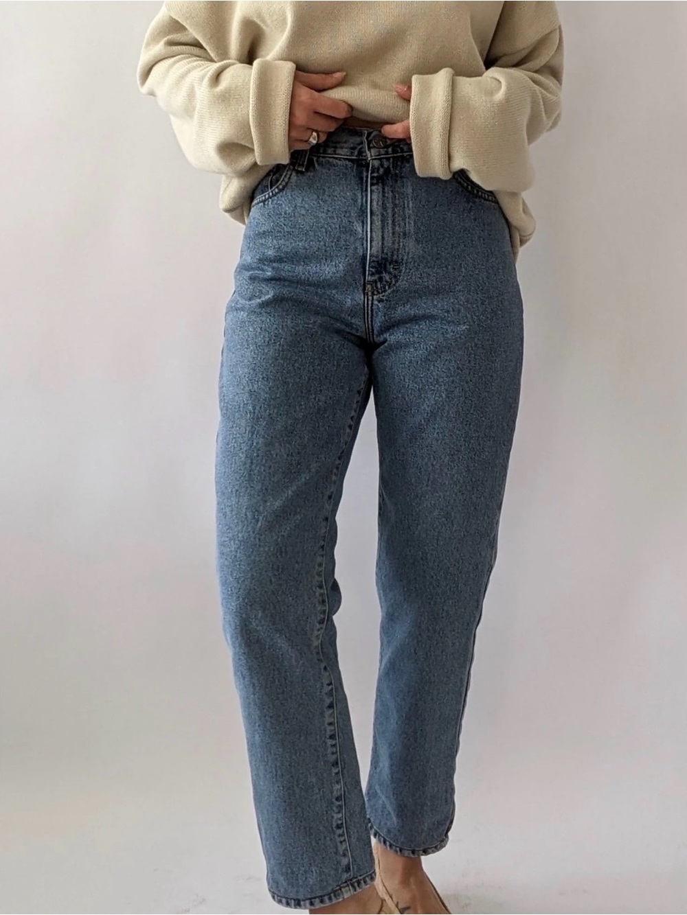 Calvin Klein 90’s Vintage High-Rise Straight Leg Women's Jeans in Medium Blue
